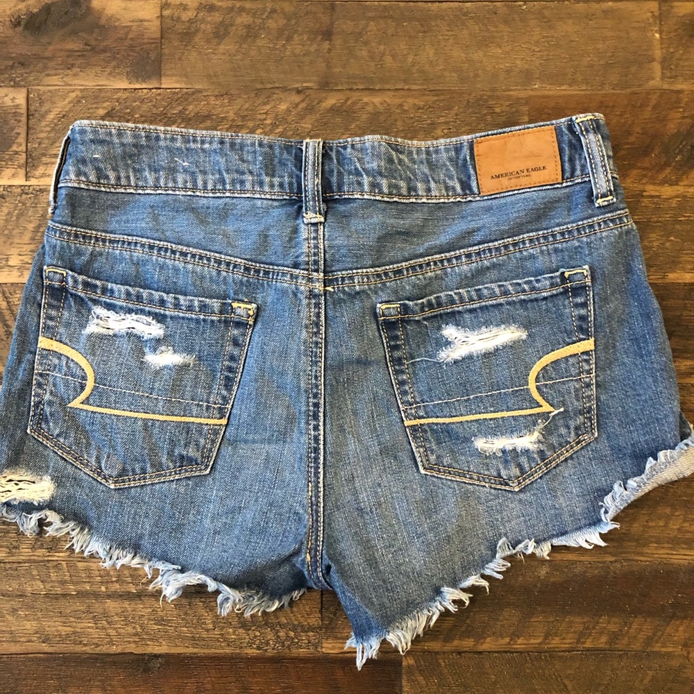 American Eagle denim shorts - Picture 2 of 3
